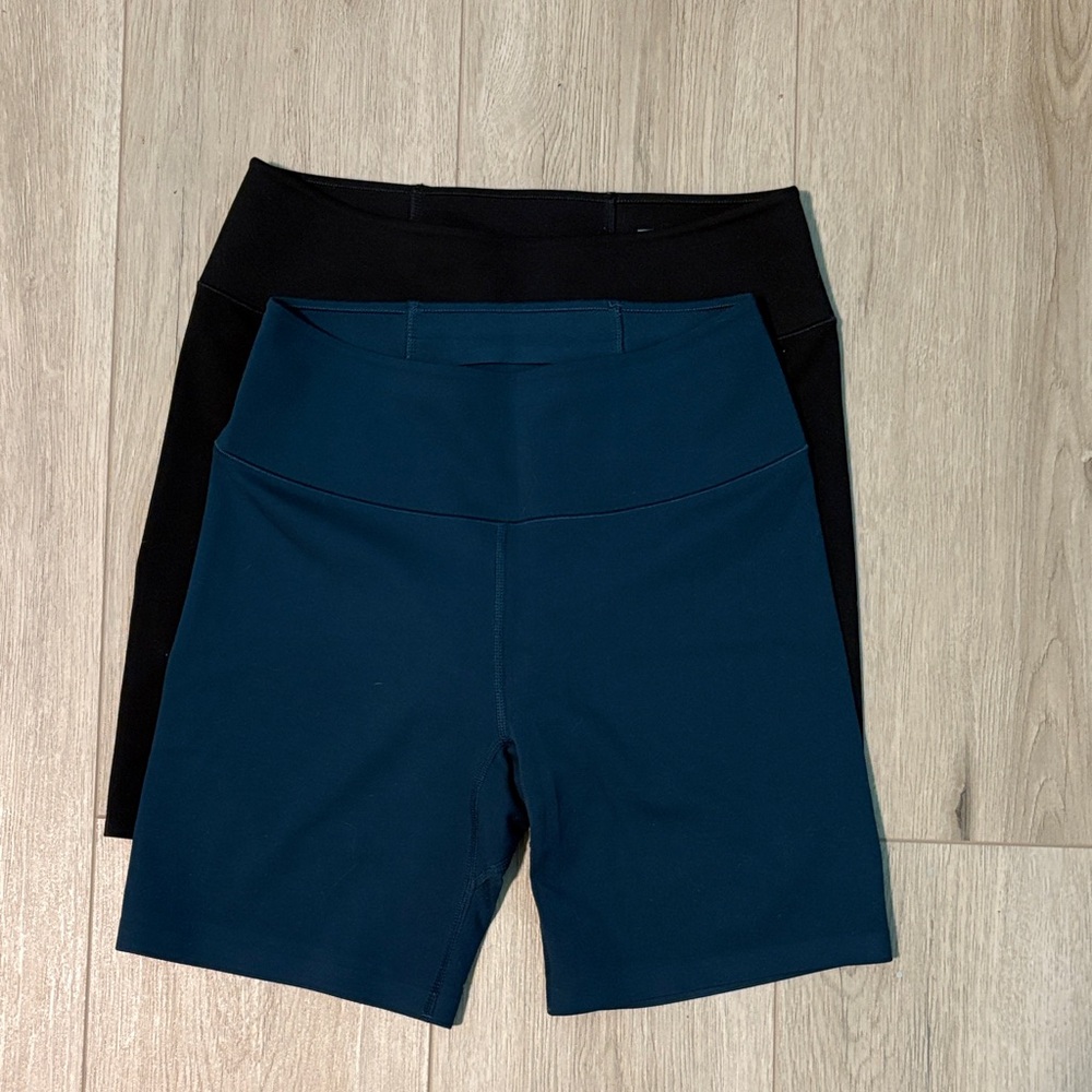 Uniqlo Bike Shorts XS & S